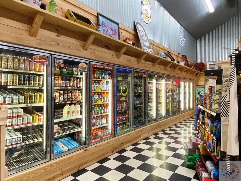 Investing in the "Gateway to East Texas": Why De Kalb is the Next Commercial Frontier